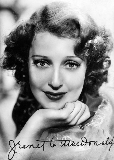 Jeanette MacDonald, cantante e attrice americana, c1930s-c1940s da Unbekannt