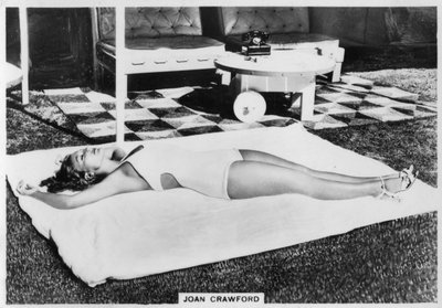 Joan Crawford, attrice e star del cinema americana da Unbekannt