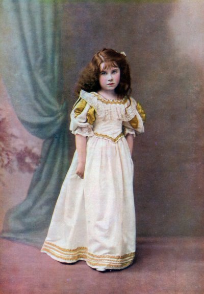 Lady Elizabeth Bowes-Lyon, sei anni, 1906-1907 1923 da Unbekannt