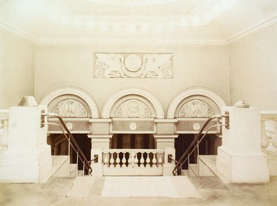 Scala principale, Casa dell