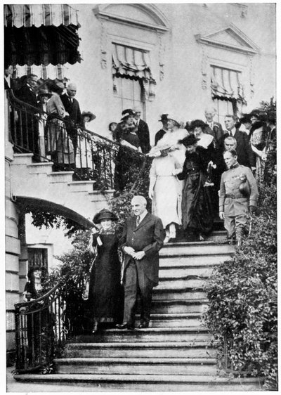Marie Curie, fisica franco-polacca con il presidente degli Stati Uniti Harding, 1921 da Unbekannt