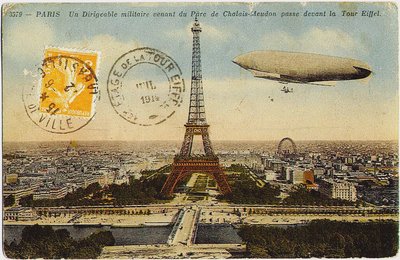 Dirigibile militare dal parco di Chalais-Meudon che vola vicino alla Torre Eiffel, 1908 da Unbekannt