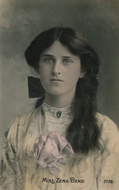 Miss Zena Dare, 1887-1975, c. 1930 da Unbekannt