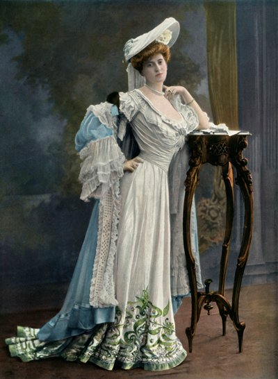 Mlle. Paule Andral - Del Teatro del Vaudeville - Ruolo di Roseline Denis. - L