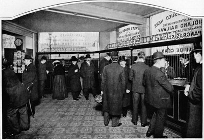Dipartimento di cambio valuta, Thomas Cook & Son, Ludgate Circus, City of London, c1903 da Unbekannt