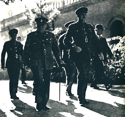 Il signor Churchill visita Teheran, Persia, 1 dicembre 1943, 1945 da Unbekannt