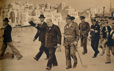 Il signor Churchill ha fatto visita a Malta, dove è visto con il feldmaresciallo Lord Gort, 1943-1944 da Unbekannt