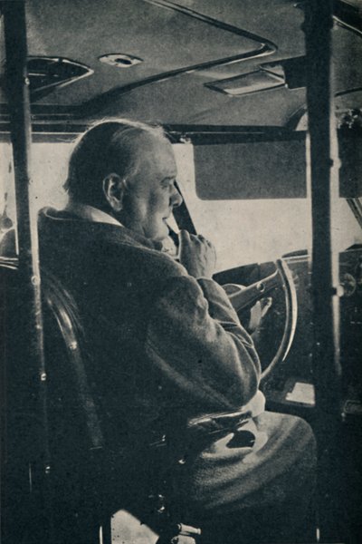 Mr. Churchill con la R.A.F. - ai comandi dell