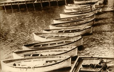 Mute Evidence of Tragedy: All That Was Left of the Greatest Ship in the World, 1912, 1933 da Unbekannt