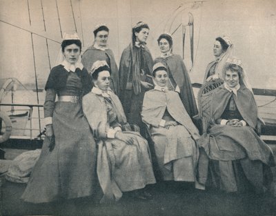 Verso la guerra! Infermiere su un transatlantico diretto a Città del Capo, c1900 da Unbekannt