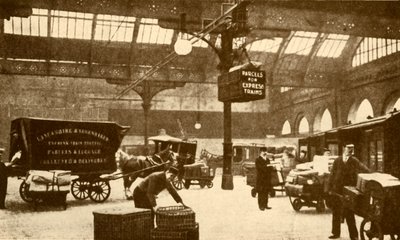 Trasportatore elettrico aereo di pacchi, Victoria Station, Manchester, 1930 da Unbekannt
