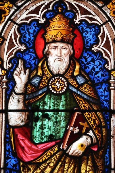 Papa Alessandro I (papa dal 107 al 116) - Chiesa di Saint Fargeau. Vetrata da Unbekannt