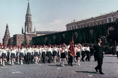 Parata dei Giovani Pionieri, Piazza Rossa, Mosca, 1972 da Unbekannt