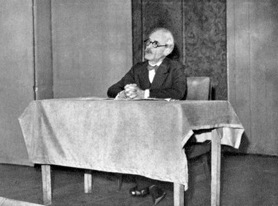 Paul Valery, poeta, saggista e filosofo francese da Unbekannt