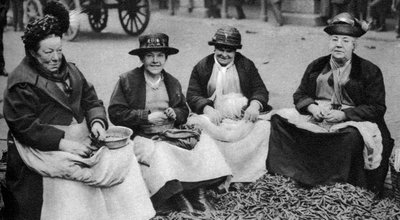 Sgranatura dei piselli a Covent Garden, Londra, 1926-1927 da Unbekannt