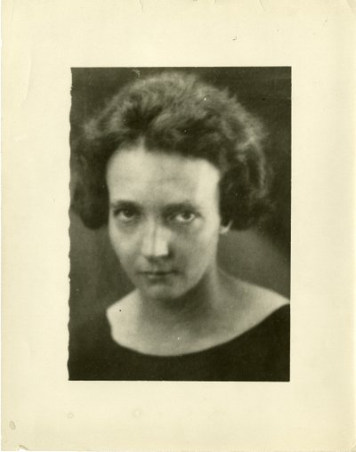 Ritratto di Irène Joliot-Curie da Unbekannt