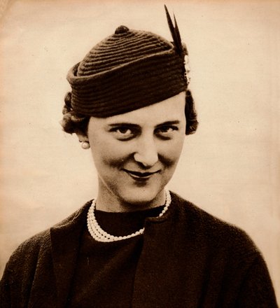 La principessa Marina si fidanzò con il figlio più giovane di Re Giorgio V, il principe Giorgio ora duca di Kent da Unbekannt