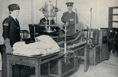 Raggi che rivelano i recessi segreti del corpo, c1935 da Unbekannt