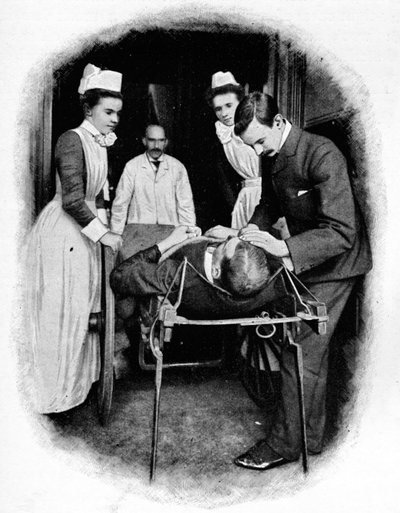 Ricezione di un caso di incidente al Poplar Hospital, Londra, c1903 da Unbekannt