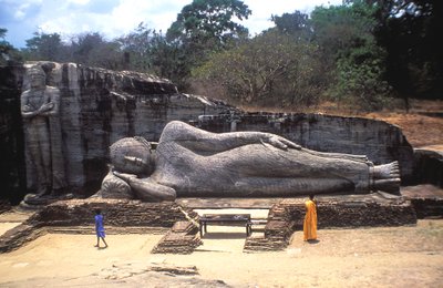 Buddha sdraiato, Gal Vihare, Sri Lanka da Unbekannt