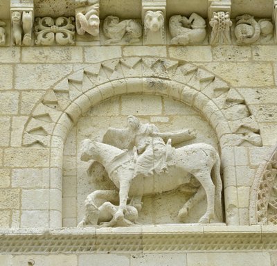 Arte romanica: dettaglio della facciata che raffigura Ugo di Surgères e Goffredo di Vendôme o l