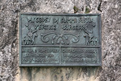 Monumento alla battaglia di Roncisvalle, Roncevaux, Spagna da Unbekannt