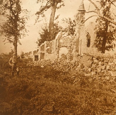 Cappella in rovina, 1914-c1918 da Unbekannt