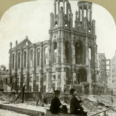 Rovine della sinagoga ebraica su Sutter St., sopravvissuta ai grandi terremoti del 1865 e 1868, 1906 da Unbekannt