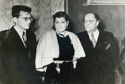 Compositore russo Dmitri Shostakovich, cantante Maria Maksakova e scrittore Aleksey Tolstoy, 1943 da Unbekannt