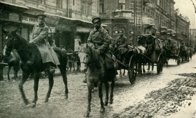 Colonna di rifornimento russa a Przemysl, marzo 1915, c1920 da Unbekannt