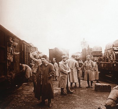 Soldati in partenza per la Somme, Epernay, nord della Francia, c. 1914-c. 1918 da Unbekannt
