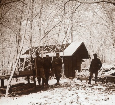 Soldati nella neve, Forêt de la Reine, Francia, c1914-c1918 da Unbekannt