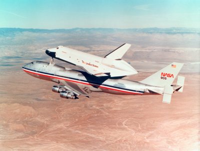 Space Shuttle Orbiter montato sopra un aereo Boeing 747, 1977 da Unbekannt