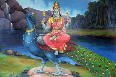 Tempio indù Sri Mariamman. Sri Gowmari con pavone, simbolo di Subramanyan. Singapore da Unbekannt