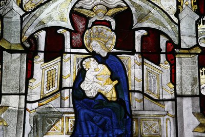 Vetrata nella Collegiale Notre-Dame des Marais: Vergine con bambino, Villefranche-sur-Saone, Francia da Unbekannt