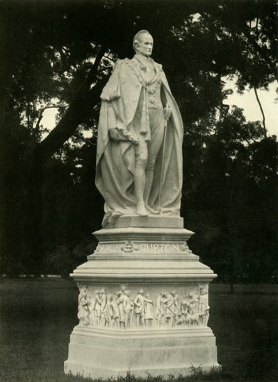 Statua di Lord Curzon nei giardini della Victoria Memorial Hall, 1925 da Unbekannt
