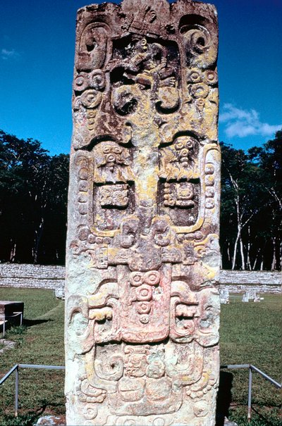 Stele B di Copan, Honduras, precolombiano, Maya, c300-630 da Unbekannt