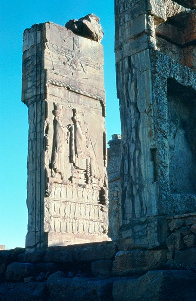 Rilievo in pietra dalla porta della Sala delle 100 Colonne, Persepoli, Iran meridionale, c500 a.C. da Unbekannt