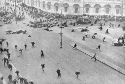 Combattimenti di strada a Pietrogrado, Russia, 17 luglio 1917 da Unbekannt