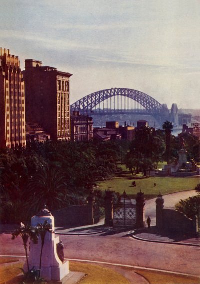Ponte del porto di Sydney dalla città, c1948 da Unbekannt