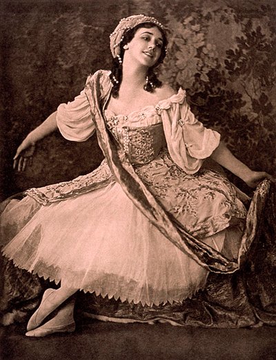Tamara Karsavina, ballerina russa, nel balletto di Nikolai Tcherepnin Le Pavillon d