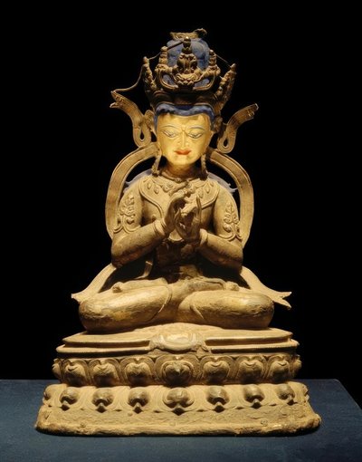 Tathagata Vairocana / Scultura, 1300 d.C. da Unbekannt