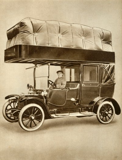 Taxi con dispositivo a sacco di gas sul tetto appositamente attrezzato, 1914-1918, 1935 da Unbekannt