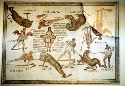 Troupe telegenica uccide leopardi allo 