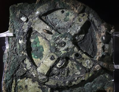Il meccanismo di Antikythera, 205 a.C. da Unbekannt