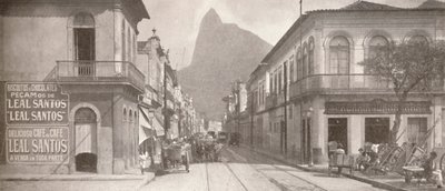 La fine di Botafogo della modaiola Rua Sao Clemente. Corcovado in lontananza, 1914 da Unbekannt