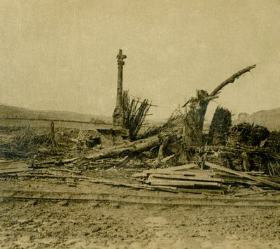 Il Calvario a Les Éparges, Francia settentrionale, c1914-c1918 da Unbekannt