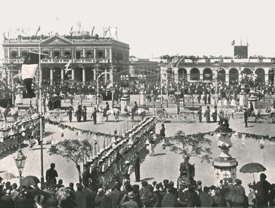 La grande piazza in un giorno di festa, Montevideo, Uruguay, 1895 da Unbekannt