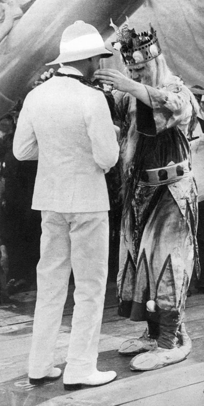 Il Principe di Galles decorato da Re Nettuno, HMS Repulse, 1925 da Unbekannt