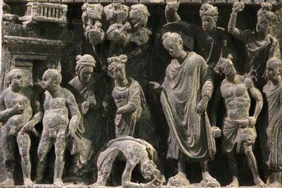 Museo Victoria and Albert. Rilievo che mostra un tentativo di uccidere il Buddha. 100-200. Scisto. Gandhara/Nord-ovest del Pakistan. Regno Unito da Unbekannt